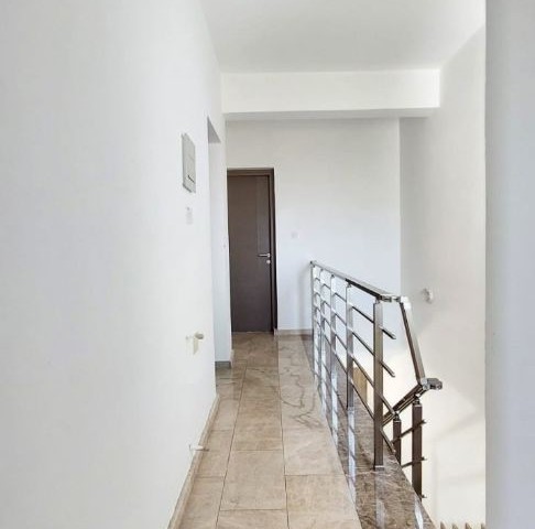 Nicosia Metehanda Behind Zephre Cafe 3+1 185 m2 Well-Maintained, No Cost, Twin Villa For Sale 127,000stg ** 