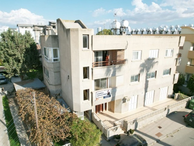 Komplettes Gebäude Kaufen in Gönyeli, Nikosia