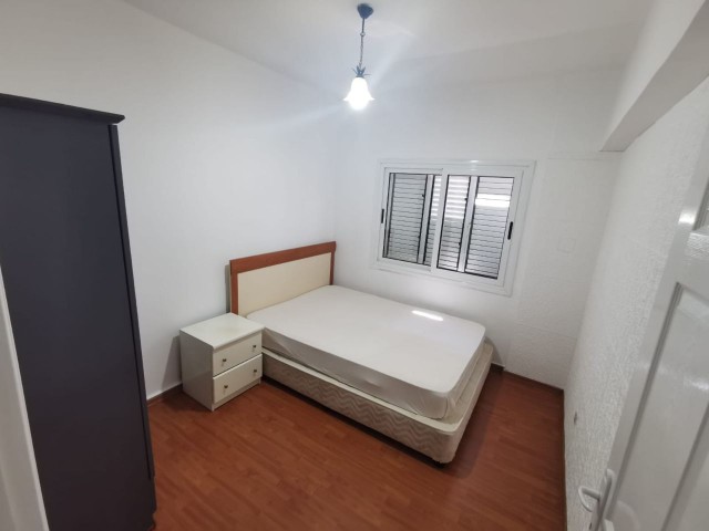 3+1 Wohnung Zu vermieten in Nikosia Ortaköy 350stg monatlich ** 