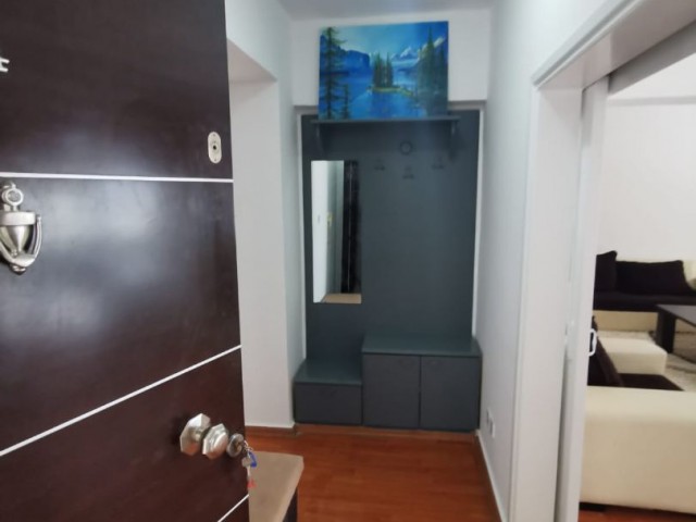 3+1 Wohnung Zu vermieten in Nikosia Ortaköy 350stg monatlich ** 