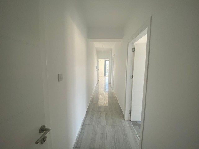 2+ 1 85 m2 intermediate floor VAT transformer paid apartment for sale next to Lazmarin Restaurant in Mitreeli Dec3.000 stg ** 