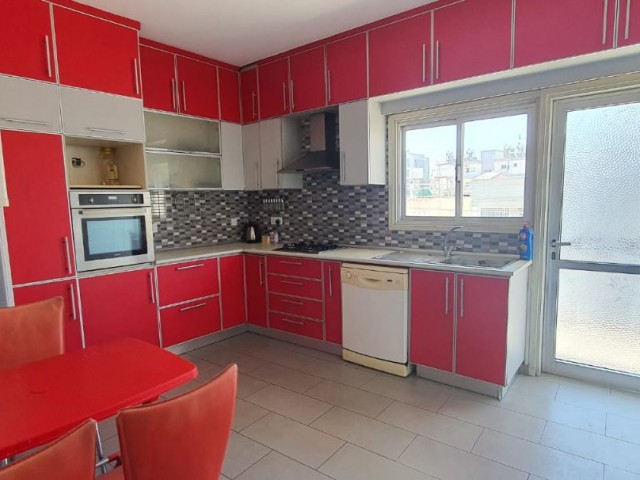 3+1 Clean well-maintained Apartment for Rent in Mitreeli 350 Jul per month ** 