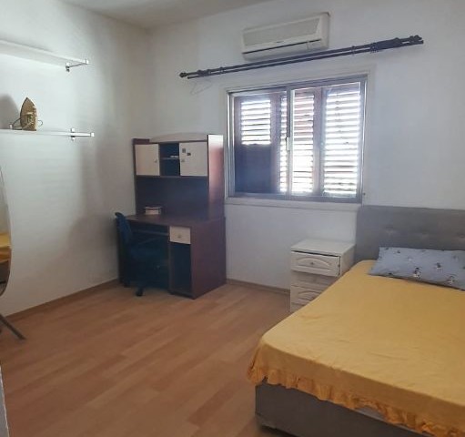 Gönyeli'de 3+1 Temiz bakımlı Kiralık Daire 300stg aylık