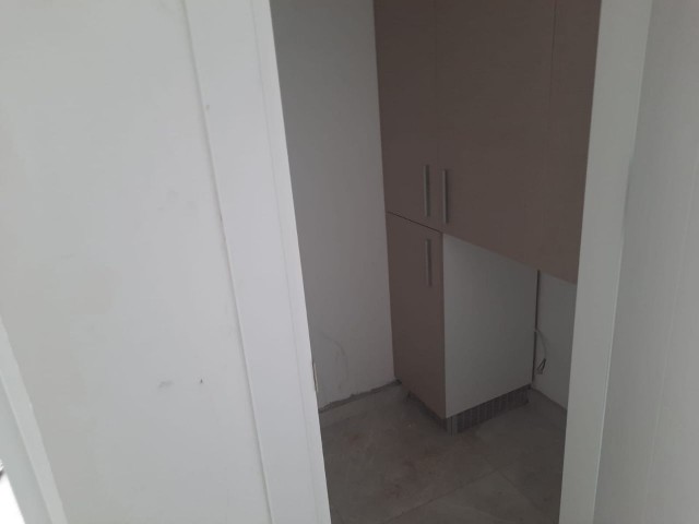 Die bevorzugte Gegend von Nikosia ist K.Kaymakli da zero, 110 m2, 3 + 1 Wohnung ab 74,000 stg ** 