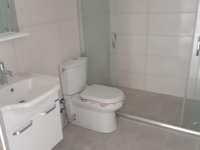 Gönyeli Merkez'de 2+1 full eşyalı yeni bina yeni daire yeni eşya Kiralık Daireler