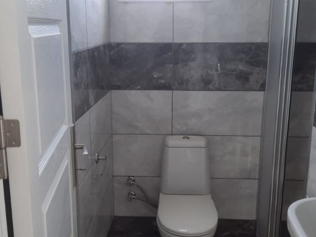 Lefkoşa Kızılbaş'ta 2+1 85 m² Asansörlü Satılık Daire 50,900 stg