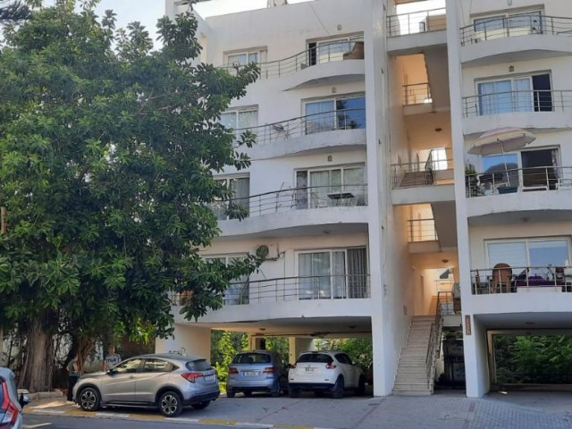 Girne Merkez'de 2+1 85m2 66,000stg