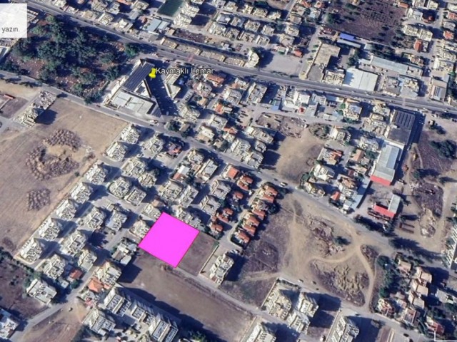 Küçük Kaymaklı da Lemar Supermarket Behind 1 Decare 2 House 1, 700A2 / 1,4 - 4 Floor Zoning Permit Apartment Floor Equivalent Land Plot ** 