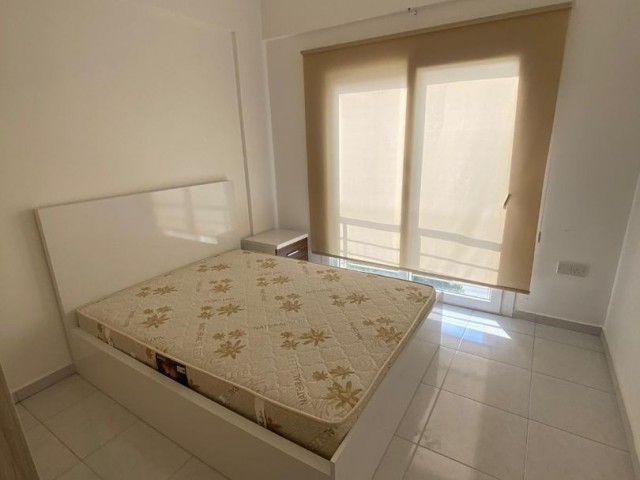 Küçükkaymakli da 2+1 85m2 Rental Darie 350stg ** 