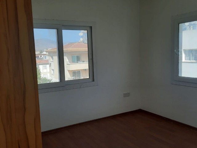 3+ 1, Villa-sized Zero Apartment for Sale in Gönyeli 80,000stg ** 