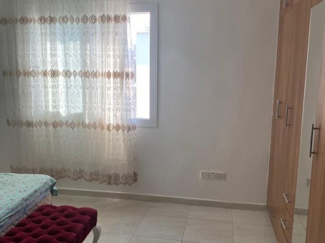 Gönyeli'de 3+1 , 135 m² Geniş Satılık Apartman Dairesi 65,000stg