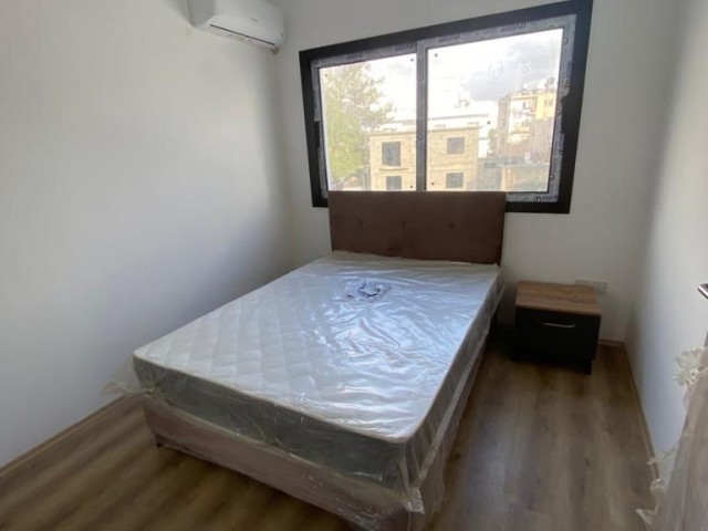 Gönyeli  2+1  Apartman Dairesi  400stg