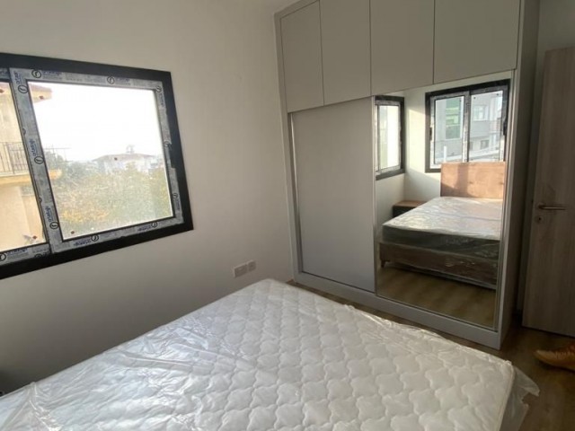 Gönyeli  2+1  Apartman Dairesi  400stg