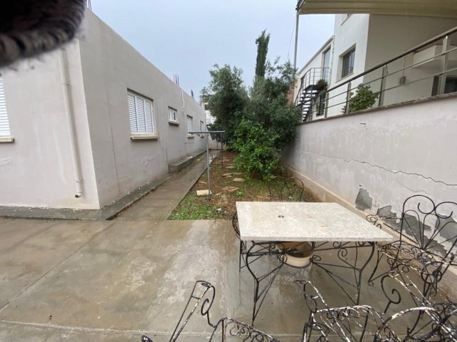 Detached House To Rent in Metehan, Nicosia