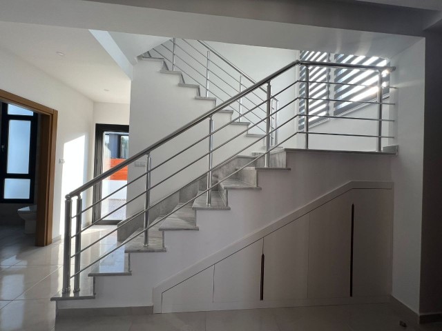 Flat For Sale in Alsancak, Kyrenia