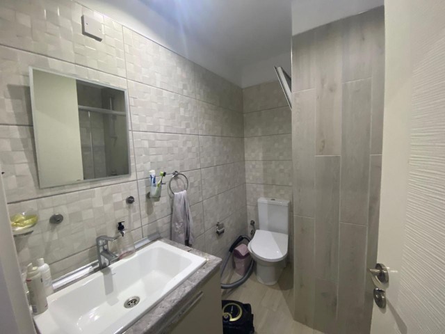 Flat For Sale in Küçük Kaymaklı, Nicosia