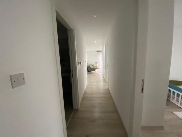 Flat For Sale in Küçük Kaymaklı, Nicosia