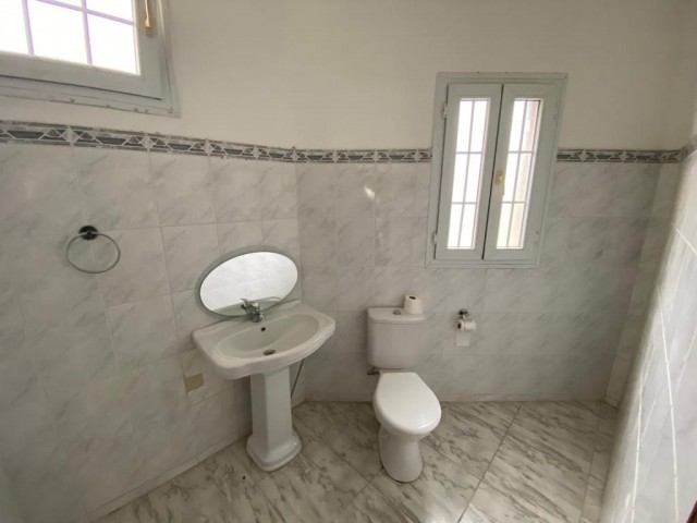 Villa To Rent in Küçük Kaymaklı, Nicosia