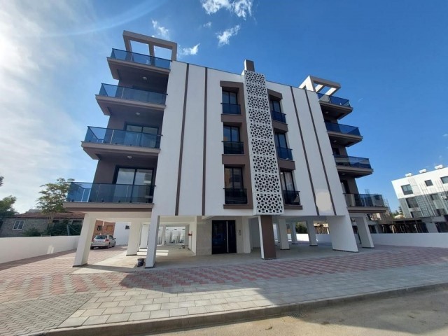 2+1 90m2 Turkish-Made Flats for Sale with Elevator in a Central Location in Küçük Kaymaklı, Prices Starting From 79,000stg