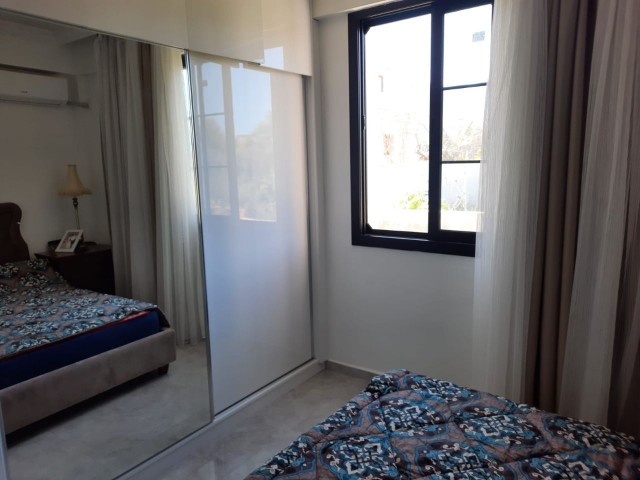 Zeytinlikte 3+1 135m2  Ful Eşyalı Zeminkat Bahçeli Satılık Daire 159.900stg