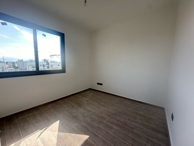 Hinter Gönyeli Big Kiler Market 2+1, 90 m², Erdgeschoss, Garten und Penthouse Optionen mit Preisen ab 