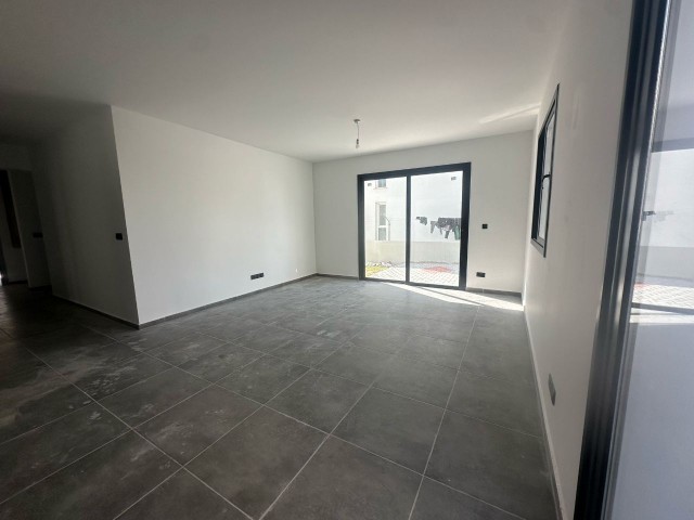 Hinter Gönyeli Big Kiler Market 2+1, 90 m², Erdgeschoss, Garten und Penthouse Optionen mit Preisen ab 