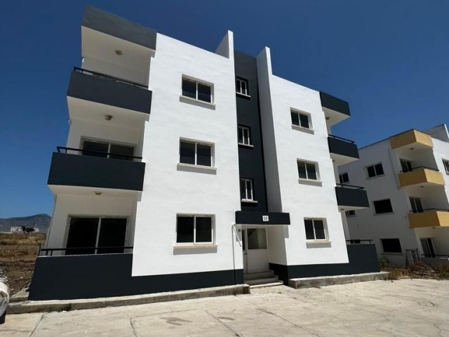 Türkisch hergestellte 3+1, 135 m2 große Wohnungen zum Verkauf in Hamitköy.