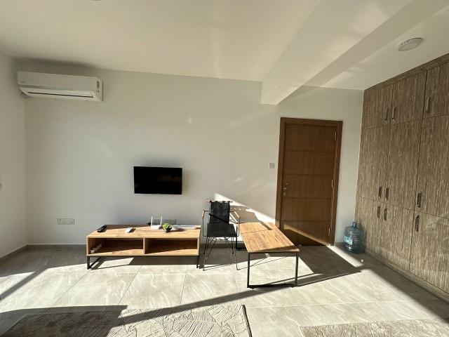 Lefkoşa Kızılbaş Bölgesinde Yeni 2+1, 90 m2 Kiralık Apartman Dairesi