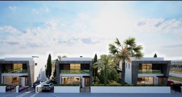 Last 1 Villa for Sale in Nicosia Batıkent, Modern Building, Bahçeli, 4+1, 230 m2.