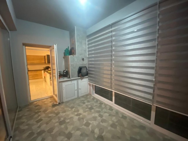 آپارتمان 3+2 260 متر مربعی تمیز و مدرن برای فروش در گونیلی، نیکوزیا