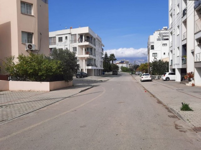 2+1 100 m2 Ensuite-Wohnung zum Verkauf in Gönyeli, Nikosia