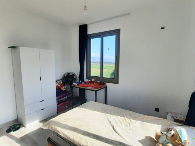 2+1 100 m2 Ensuite-Wohnung zum Verkauf in Gönyeli, Nikosia