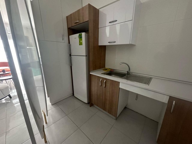 2+1 75 m2 Apartment for Sale in a Central Location in Küçük Kaymaklı