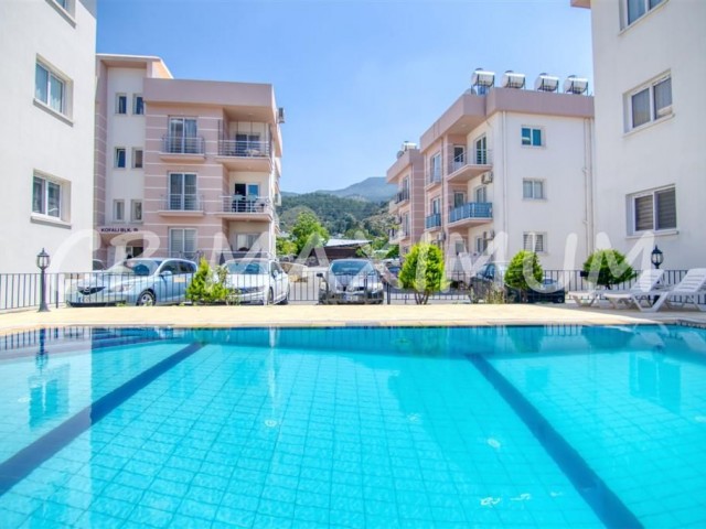 3+1 125 m2 Wohnung zum Verkauf mit Gemeinschaftspool in der Region Kyrenia Alsancak