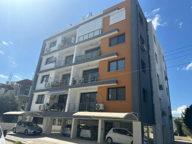 2+1 Apartment mit Bad zu vermieten in Nikosia Küçük Kaymaklı