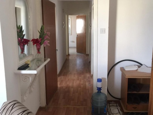 3+1, 145m2, 3rd Floor on the Main Road, Apartment for Sale in Ortaköy, Nicosia