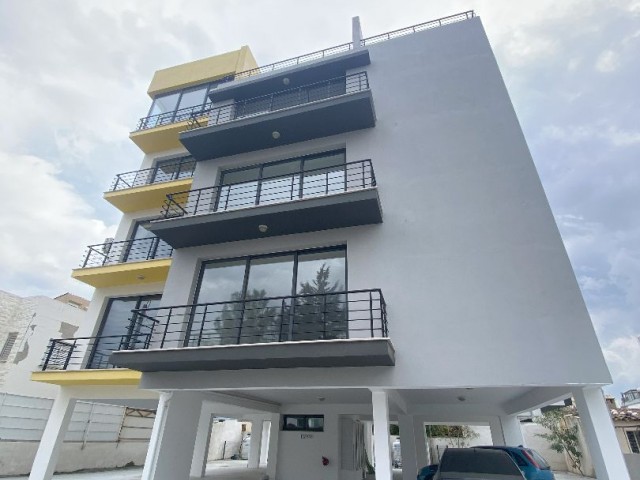 Lefkoşa Kızılbaş'ta 2+1, 80 m² Satılık Penthouse