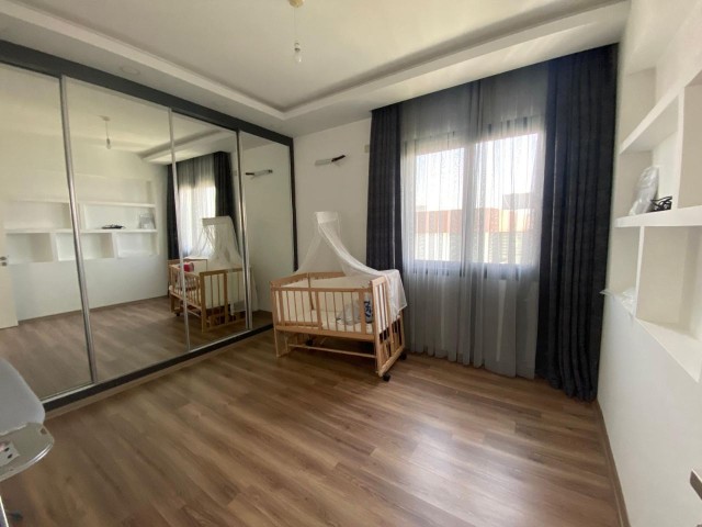 Hamitköy Anıttepe’de Şık, Modern ve Elit Bir Yaşam sunan Kiralık 3+1 Bahçeli Ultra Lüks Villa