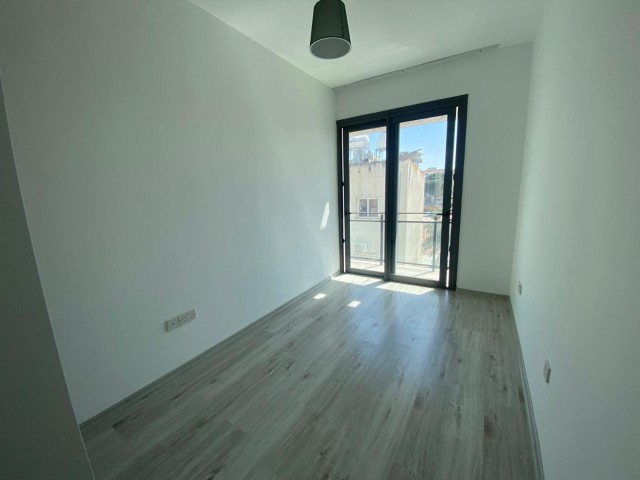 2+1, 85 m2 Flat with Elevator for Sale with Commercial Permit, Ready for Delivery in Nicosia Kızılbaş