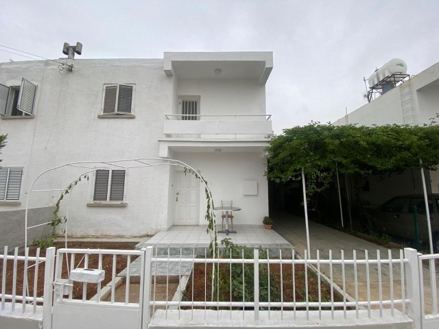 3+1 Centrally Located Detached House for Rent in Nicosia Taskinköy