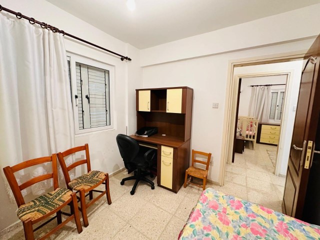 3+1, 105 m2 Ground Floor Flat for Sale with Commercial Permit on the Main Road in Nicosia Küçük Kaymaklı