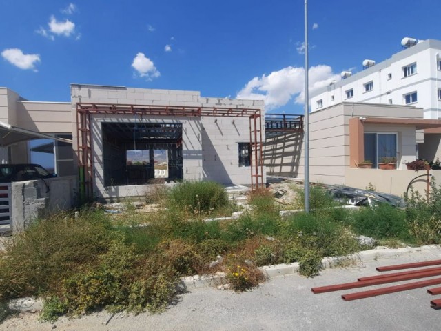 2+1.120 m2 Einfamilienhaus mit Garten zum Verkauf in Nikosia Balıkesir