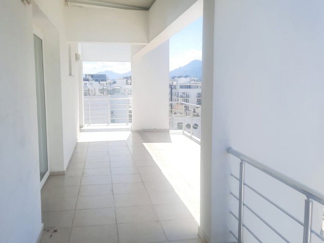 2+1, 80 m2, Mountain and Sea View, 100 m2 Terrace Size Penthouse for Sale in Kyrenia Center