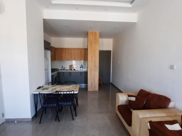 Меблированная квартира 2+1, 70м2 в аренду в Гёньели, Никосия