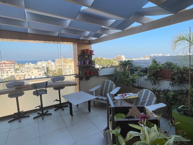 2+1 Penthouse-Wohnung zum Verkauf in Famagusta karakol ** 