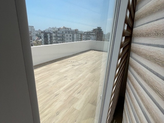 Mağusa Çanakkale bölgesinde kiralık lüks 2+1 Penthouse ❕❕