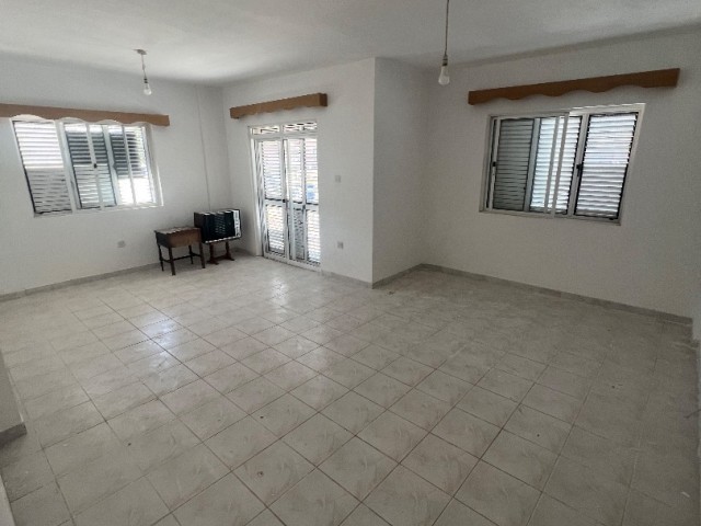 Turkish cob 3 + 1 apartment for sale in Dumlupınar district of Famagusta ‼️ ** 