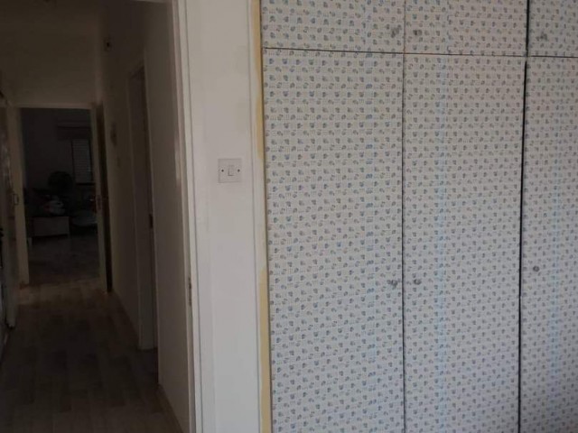 Affordable 3+1 flat with Turkish title for sale in Famagusta police station ‼️