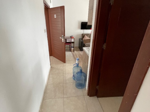 1 + 1 apartment for rent 10 minutes walking distance to Daü in Famagusta water internet dues weekly room cleaning included in the price with campaign prices for the summer ayırtın‼️