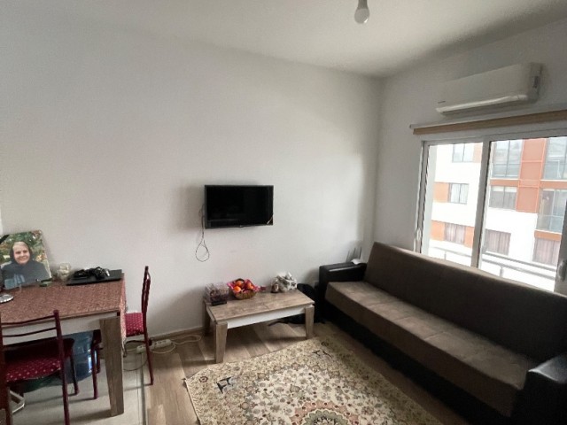 1 + 1 apartment for rent 10 minutes walking distance to Daü in Famagusta water internet dues weekly room cleaning included in the price with campaign prices for the summer ayırtın‼️